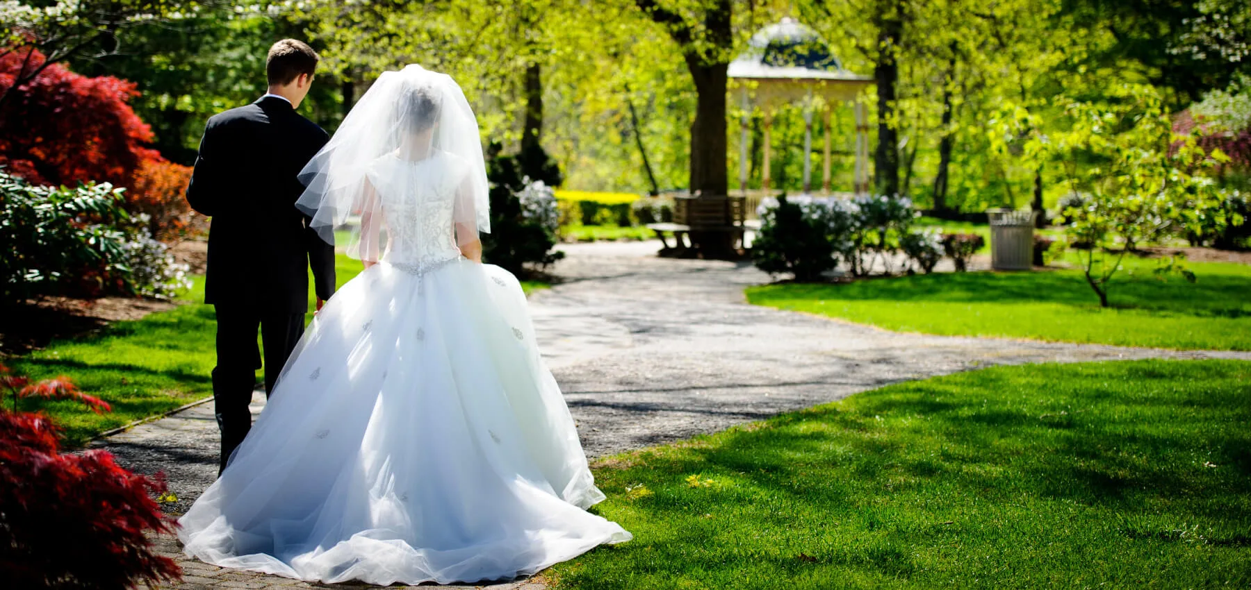 Transport Mariage : Service Premium pour votre Jour J depuis Leysin